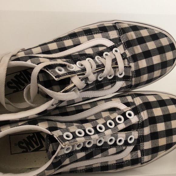 Adorable black and white gingham authentic women’s VANS - Size 9.5 - Picture 3 of 4